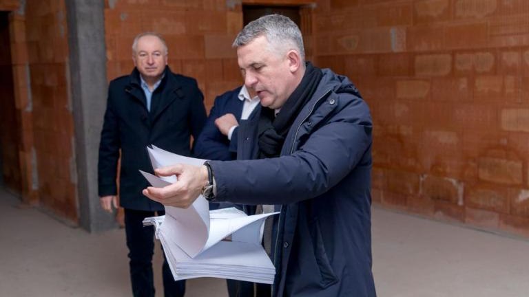 ponad 4 miliony na zakonczenie budowy przedszkola w Kozmicach Wielkich-024.jpg