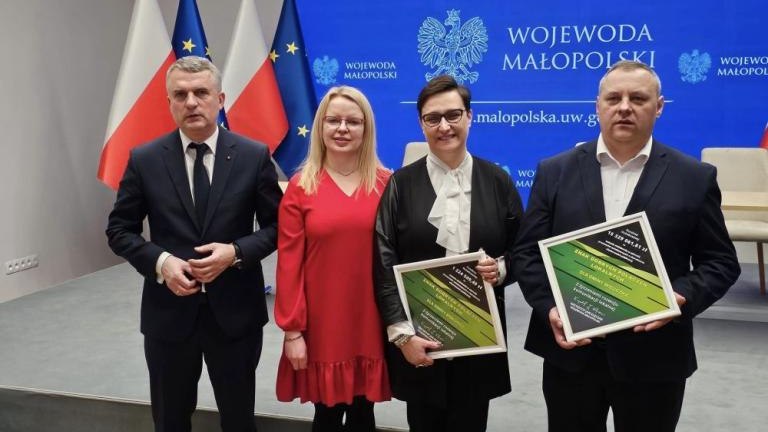 15 mln na komunikacja_autobusowa -  zielone autobusy to rowniez przyszlosc komunikacyjna dla Miasta i Gminy Wieliczka-002.jpg