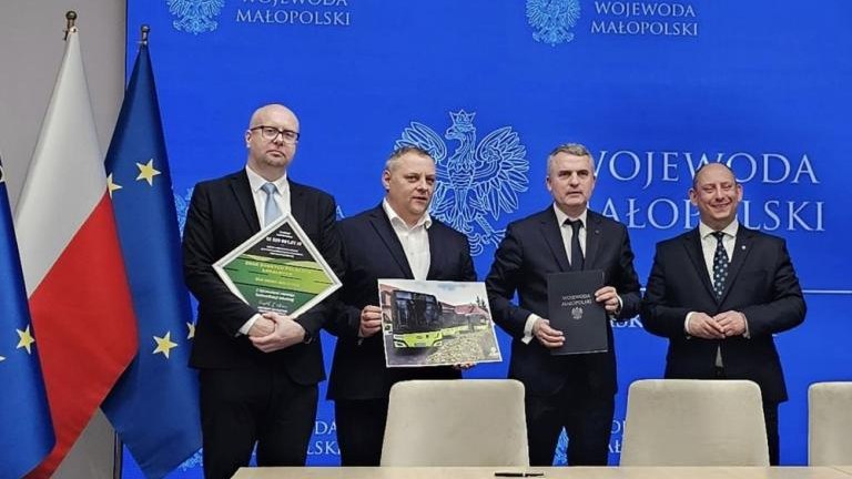 15 mln na komunikacja_autobusowa -  zielone autobusy to rowniez przyszlosc komunikacyjna dla Miasta i Gminy Wieliczka-004.jpg