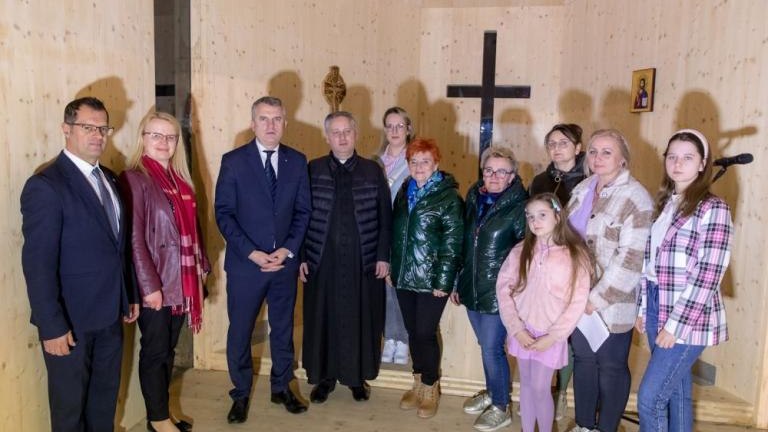 modlitwa o pokoj na Campus Misericordiae-Pole Milosierdzia-021.jpg