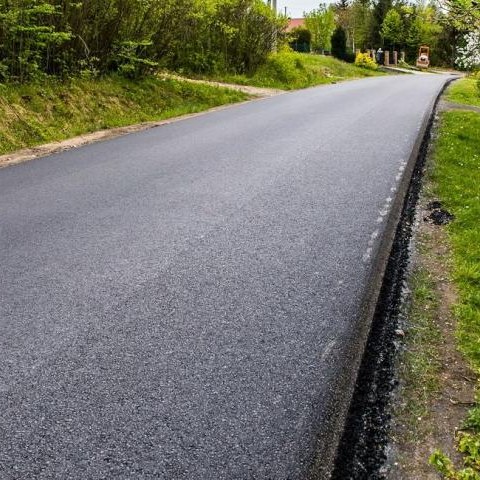 Przebudowa kolejnej drogi w Grajowie