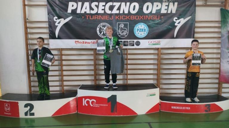 zawodnicy wielicko-gdowskiej szkoly walki Prime z sukcesami na Ppiaseczno_Open_Kickboxing-015.jpg