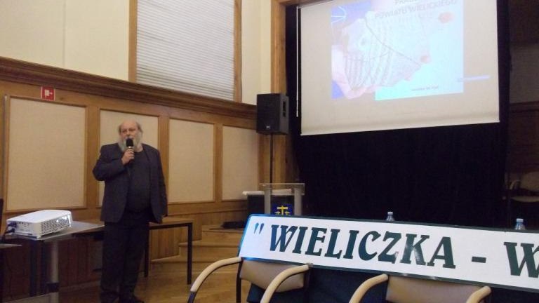 49 spotkanie z cyklu Wieliczka-Wieliczanie Bis - Powiat Wielicki wczoraj i dzis -Jubileusz 25-lecia 1999-2024 Powiatu Wielickiego-022.jpg