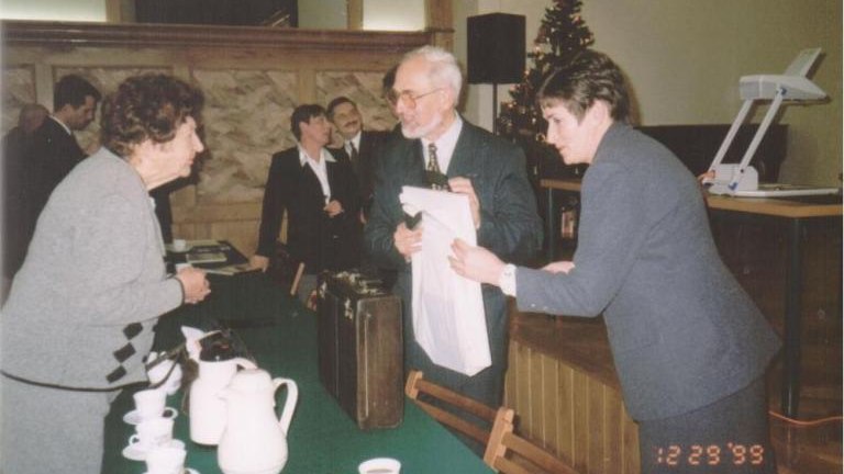 49 spotkanie z cyklu Wieliczka-Wieliczanie Bis - Powiat Wielicki wczoraj i dzis -Jubileusz 25-lecia 1999-2024 Powiatu Wielickiego-historia-001.jpg