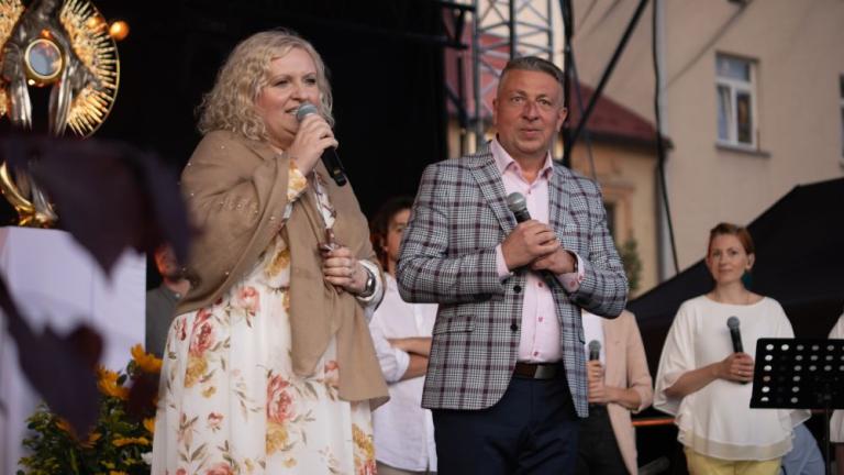 solne uwielbieniw w Boze Cialo Rynek Górny_Wieliczka-003.jpg