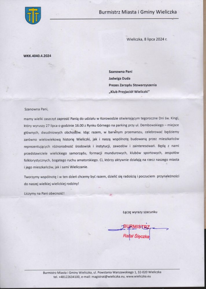korowod rozpoczynajacy Dni Sw Kingi z delegacja Stowarzyszenia Klub Przyjaciol Wieliczki-011.jpg