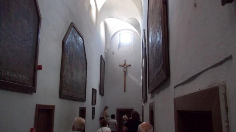 wycieczka KPW do opactwa klasztoru sw Wojciecha Benedyktynek w Staniatkach-013.jpg