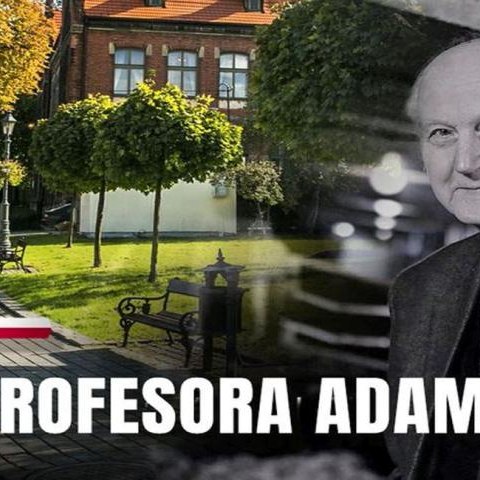Skwer Profesora Adama Klicha