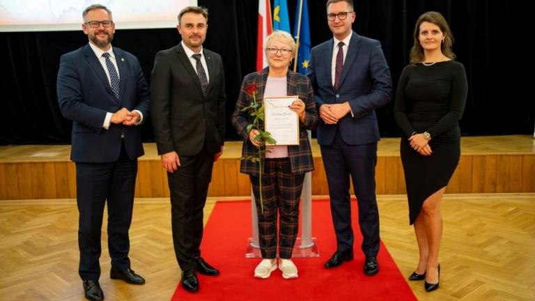 spotkanie burmistrza Rafal Sleczka z soltysami i przewodniczacymi zarzadow osiedli-001.jpg
