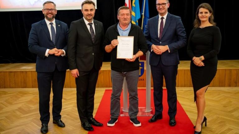 spotkanie burmistrza Rafal Sleczka z soltysami i przewodniczacymi zarzadow osiedli-029.jpg