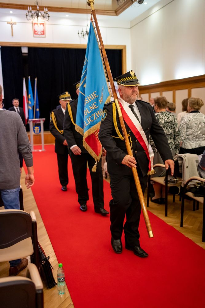 spotkanie burmistrza Rafal Sleczka z soltysami i przewodniczacymi zarzadow osiedli-030.jpg