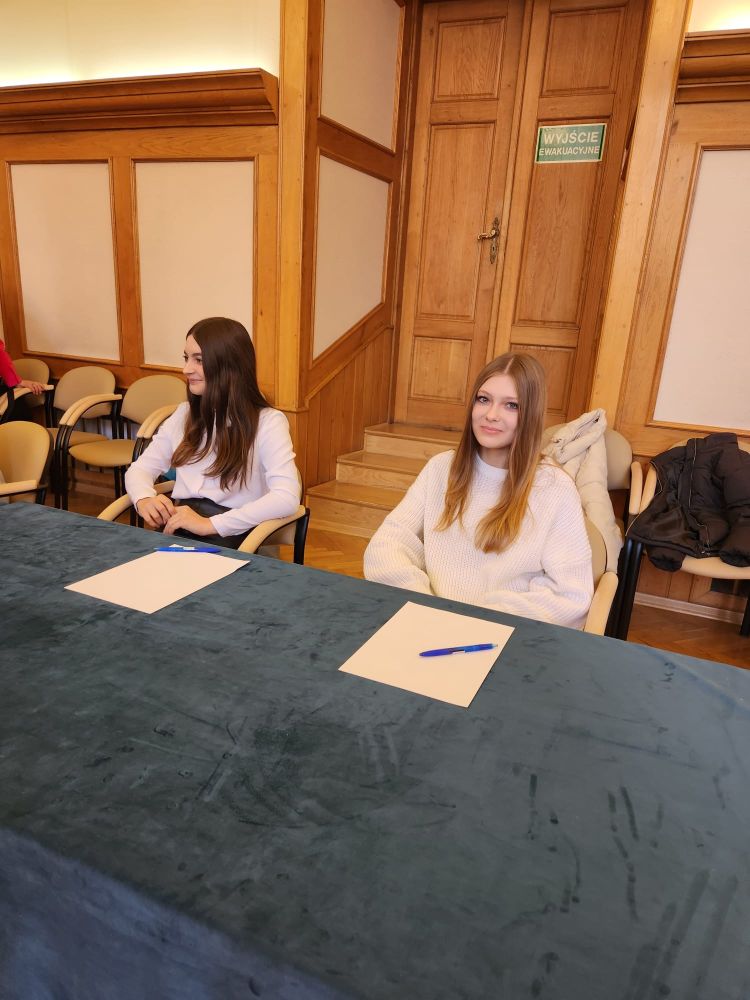 IV sesja mlodziezowej Rady Miejskiej w Wieliczce-002.jpg