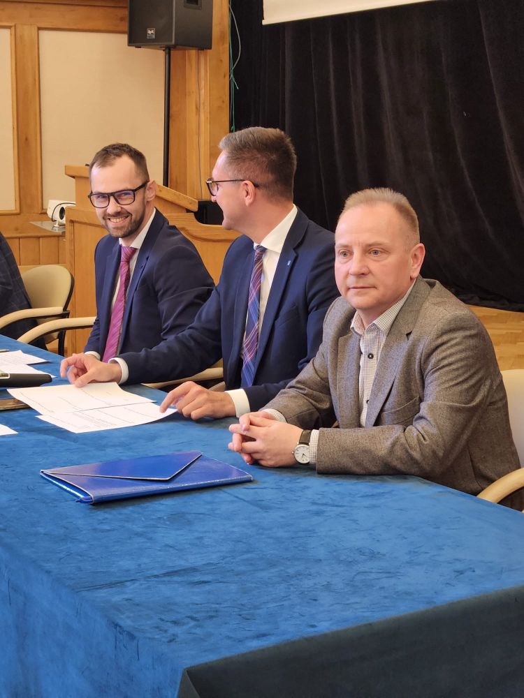IV sesja mlodziezowej Rady Miejskiej w Wieliczce-008.jpg