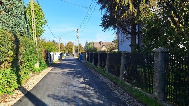remont drogi wewnetrznej Sanokowka w Kokotowie Gmina Wieliczka-003.jpg