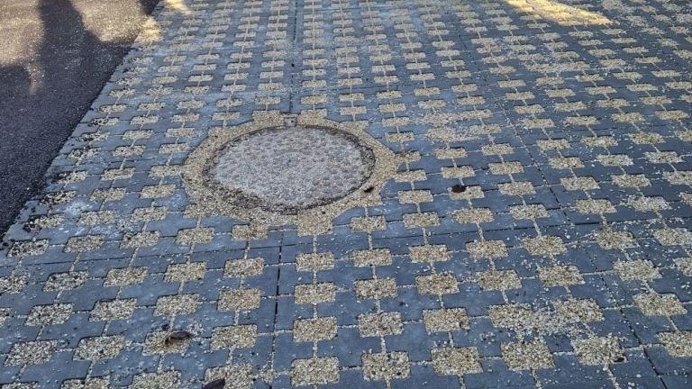 remont drogi wewnetrznej Sanokowka w Kokotowie Gmina Wieliczka-004.jpg