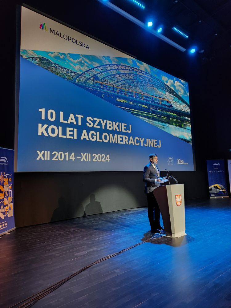 10 lat Szybkiej Kolei Aglomeracyjnej w Miasto i Gmina Wieliczka-021.jpg