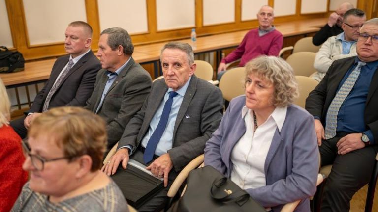 spotkanie z nowo wybranymi soltysami oraz przewodniczacymi rad osiedli-029.jpg