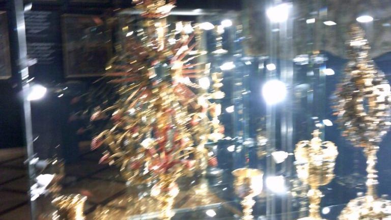 wycieczka stowarzyszenia Klub Przyjaciol Wieliczki do Muzeum Archidiecezjalnego w Krakowie-022.jpg
