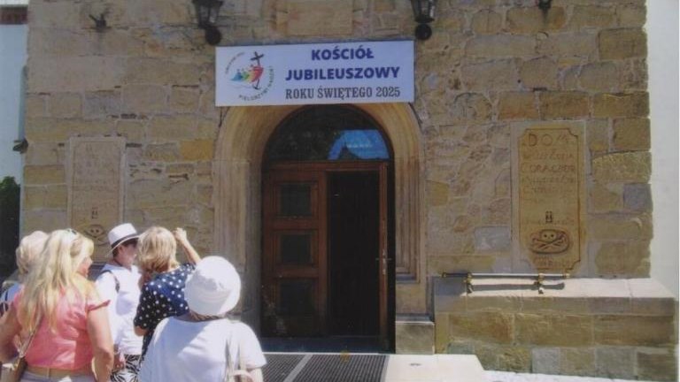 wycieczka Klubu Przyjaciol Wieliczki do Myślenic_008.jpg