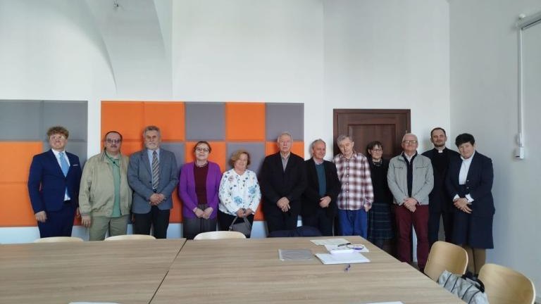 spotkanie-robocze-wojewodzkiego-sztabu-organizacyjnego-w-sprawie-kongresu-regionalizmu-polskiego-w-poznaniu-w-2026-007.jpg