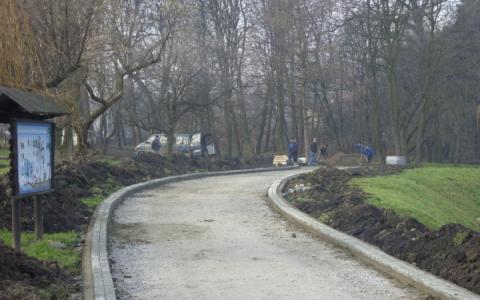 Nowe alejki w Parku Mickiewicza