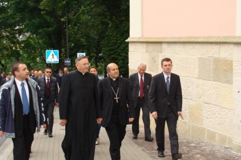 Żandarmi watykańscy z wizytą u Burmistrza
