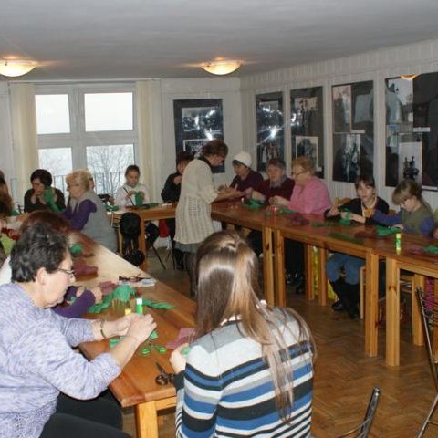 Wielicka biblioteka w pomarańczowym projekcie