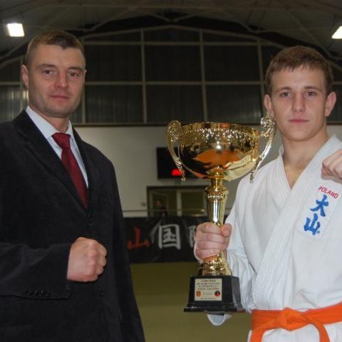 Dwa medale Pucharu Polski OYAMA Karate dla zawodników z Wieliczki!