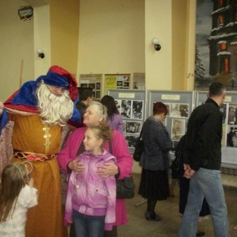 Papieska wystawa w Pawlikowicach