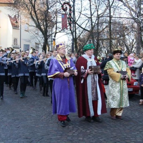 Tysiące osób na Wielickim Orszaku Trzech Króli